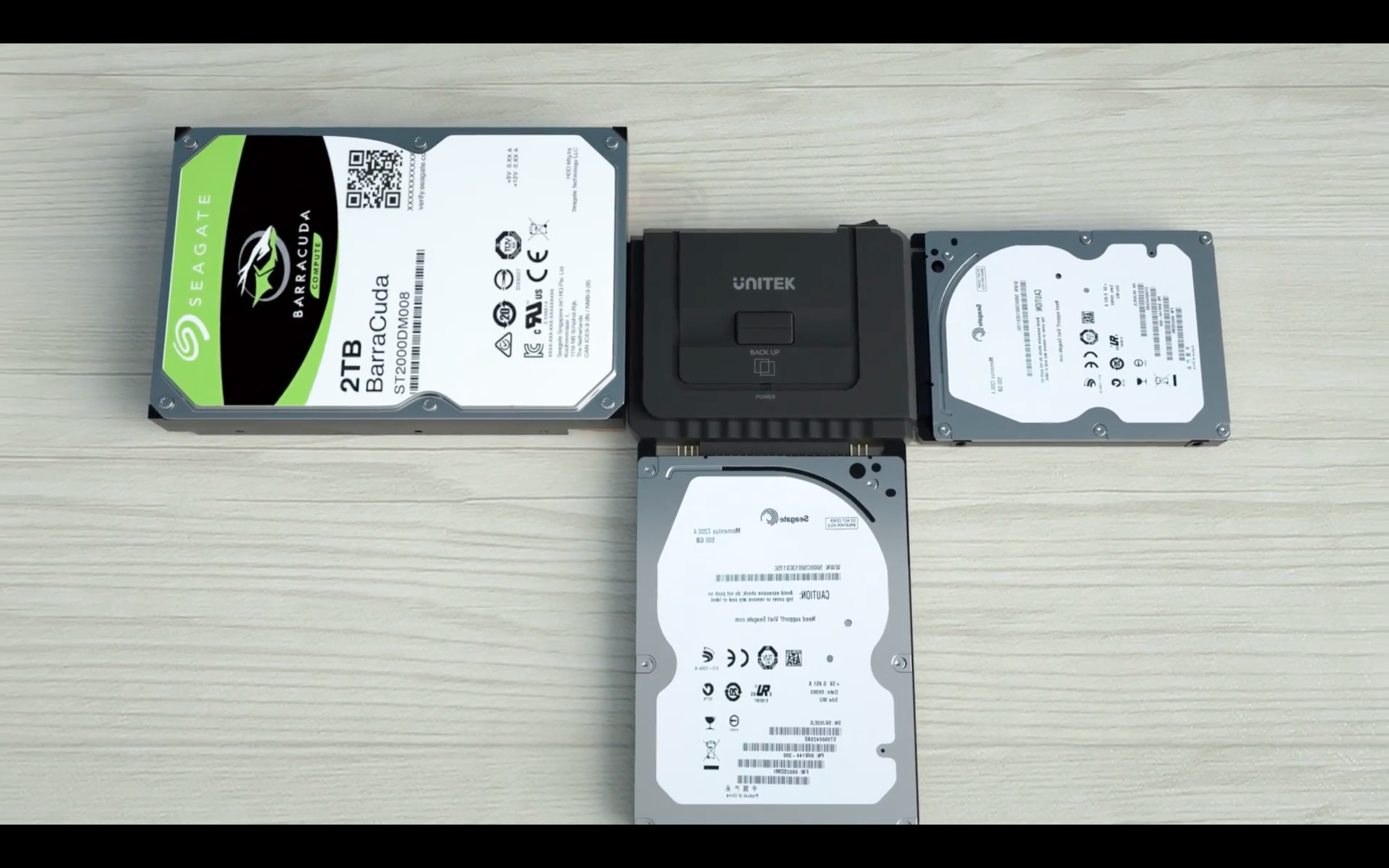 UNITEK Y-3322A - USB3.0 to IDE+SATA Adaptor with One Touch Backup function