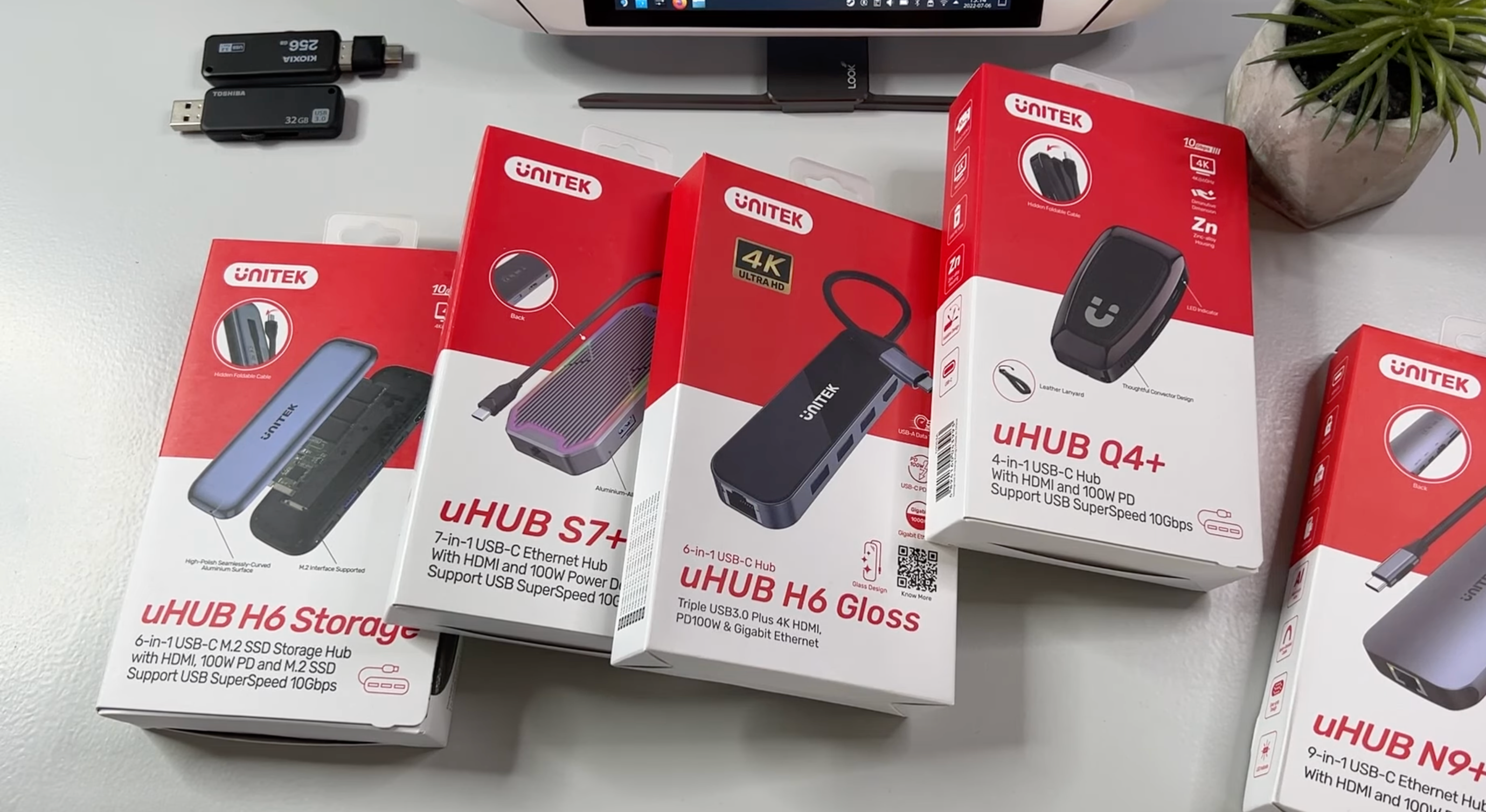 Steam Deck - Five Different USB Hubs Tested (Steam Deck Dock Alternatives)